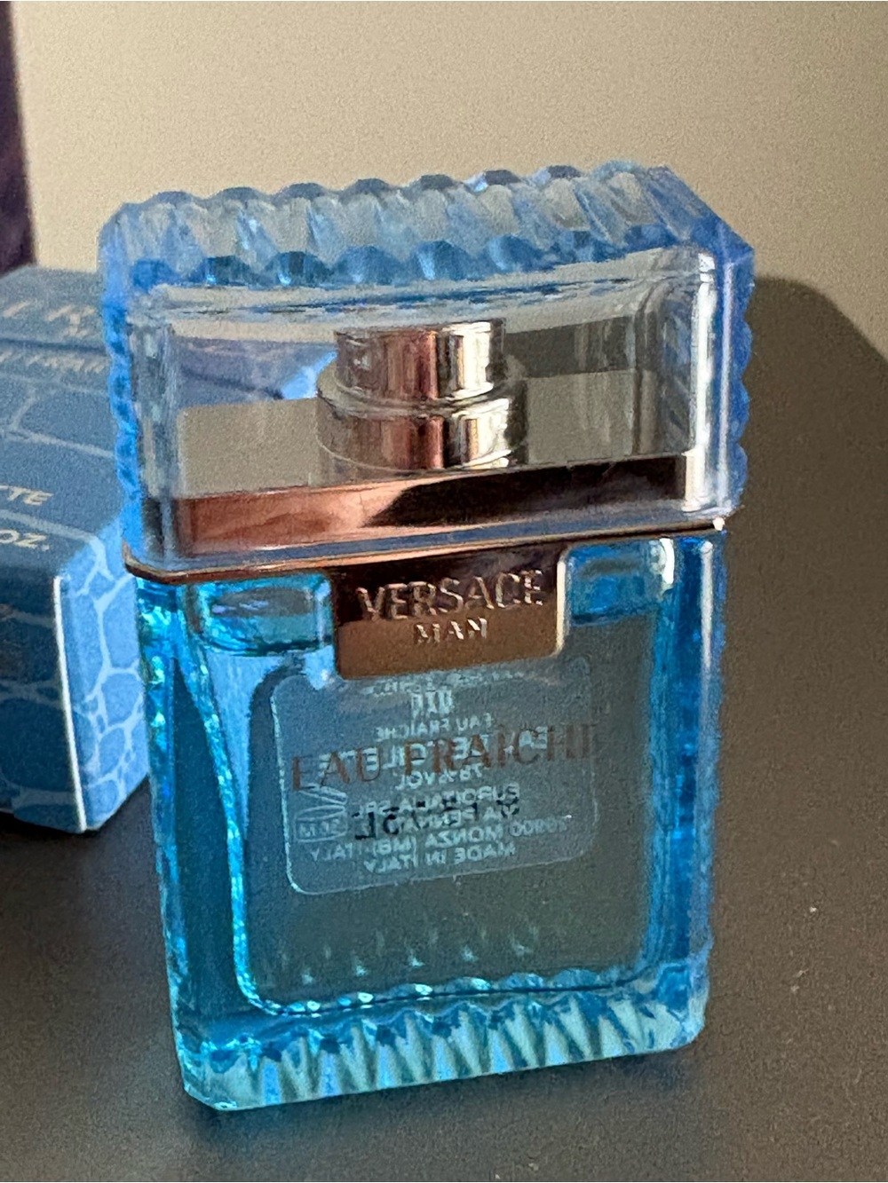 🆕 Versace Man Mini - Picture 2 of 3